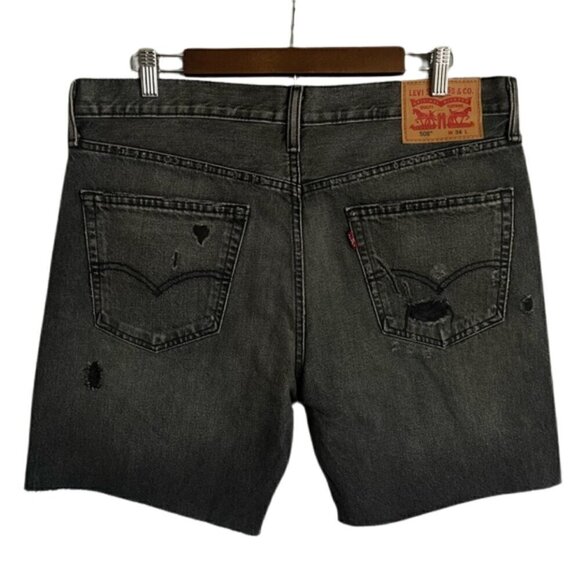 NWOT Levi's 508 Distressed Black Denim Skater Shorts Size 34 - Picture 2 of 6